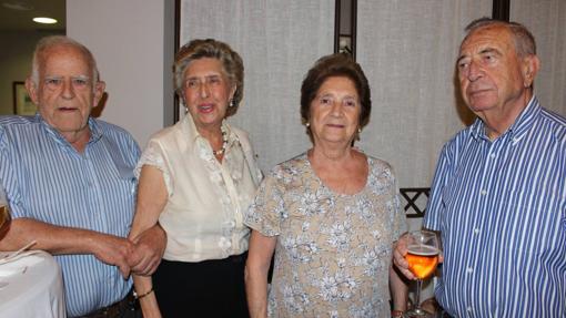 Enrique Serrano, Adelina Jiménez, Luisa Martínez y José García