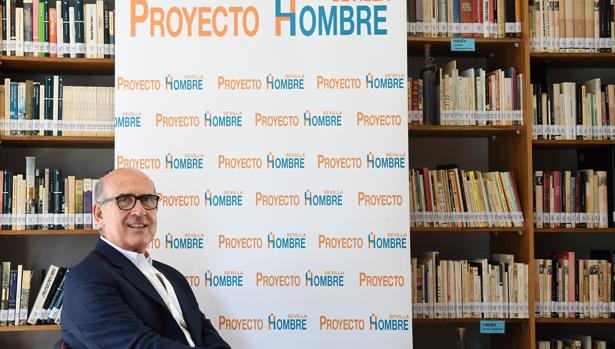 «Proyecto Hombre surgió en Sevilla porque los chicos se morían por las calles y nadie hacía nada»