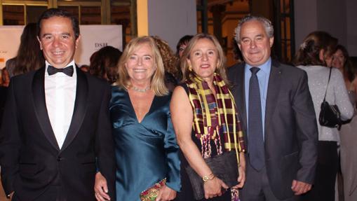 Luis Martínez de Carvajal, Teresa García de la Rasilla, María Sierra y Francisco Mesonero