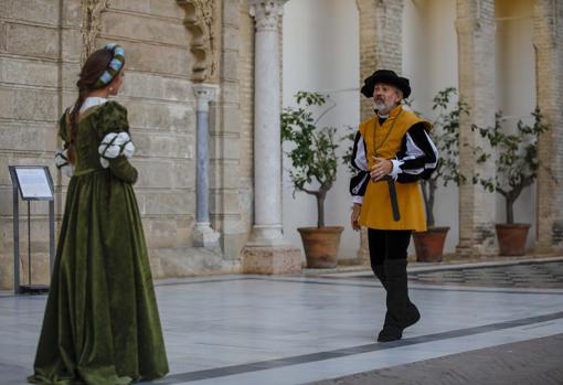 Visita teatralizada al Alcázar con Magallanes de protagonista