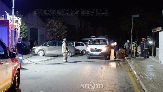 Vecinos de Torreblanca se quedan sin luz por un incendio en un transformador