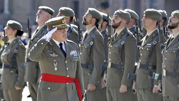 El general Juan Gómez de Salazar: incansable divulgador de la cultura de defensa