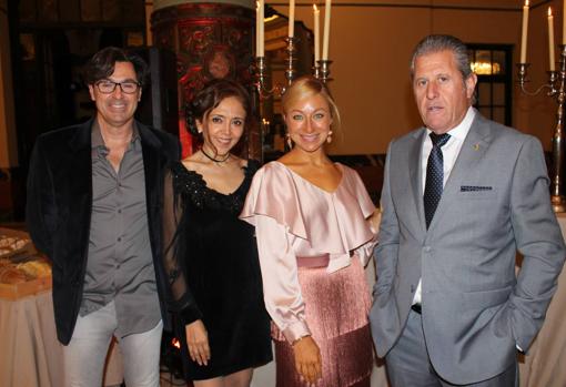 Rodolfo Caballos, Elisabeth Cruzada, Berna Gómez y Pedro Macías