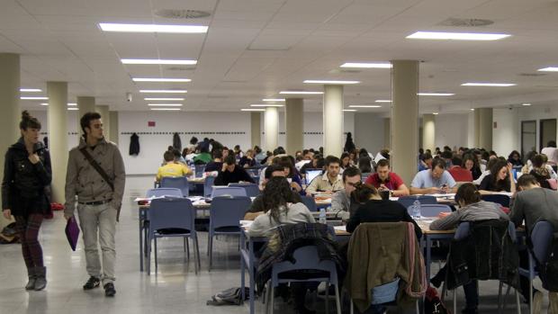 Alerta por robos en las bibliotecas de la Universidad de Sevilla