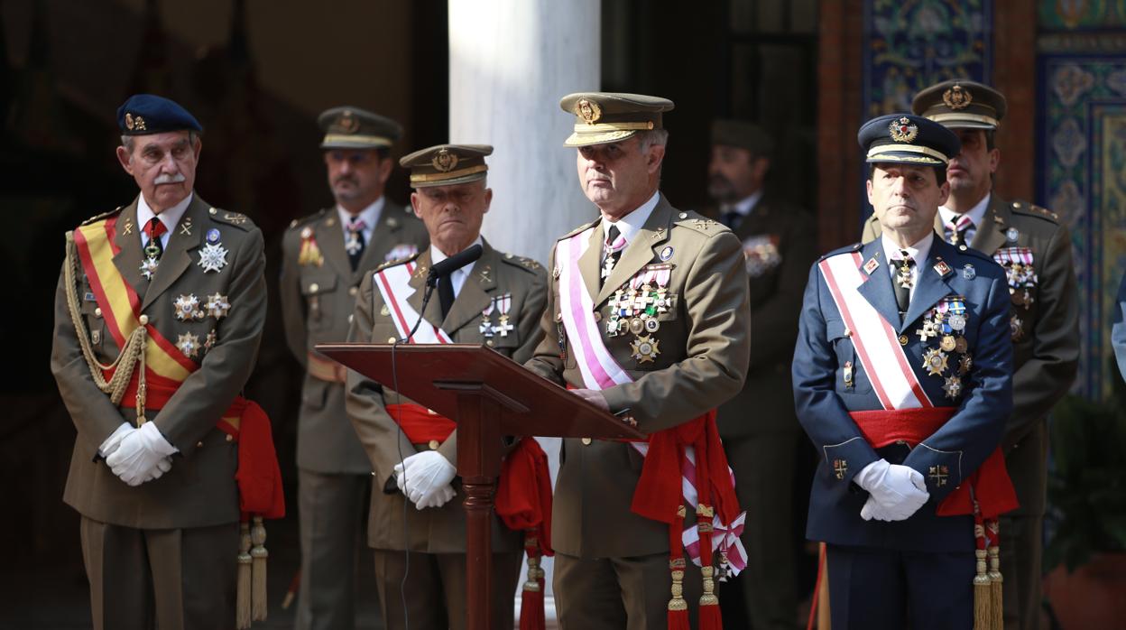 Alejandro Escámez Fernández esta mañana pronunciando su discurso