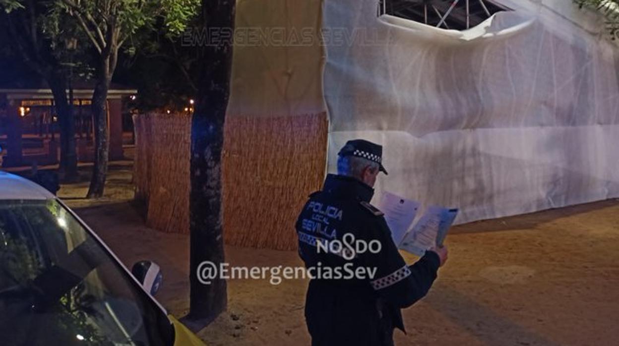 Precintan una atracción de los jardines del Prado de San Sebastián tras la caída de un niño