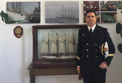 El sargento Benítez, en el interior de la Comandancia Naval