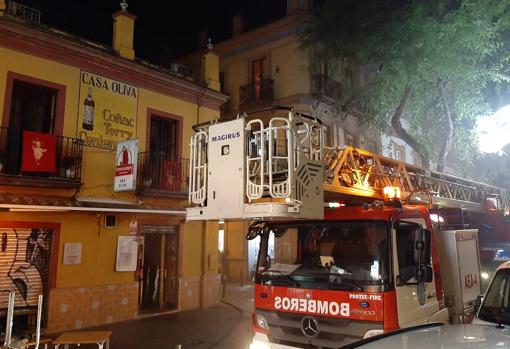 La veloz actuación de los bomberos ha hecho que la situación se normalice rápidamente