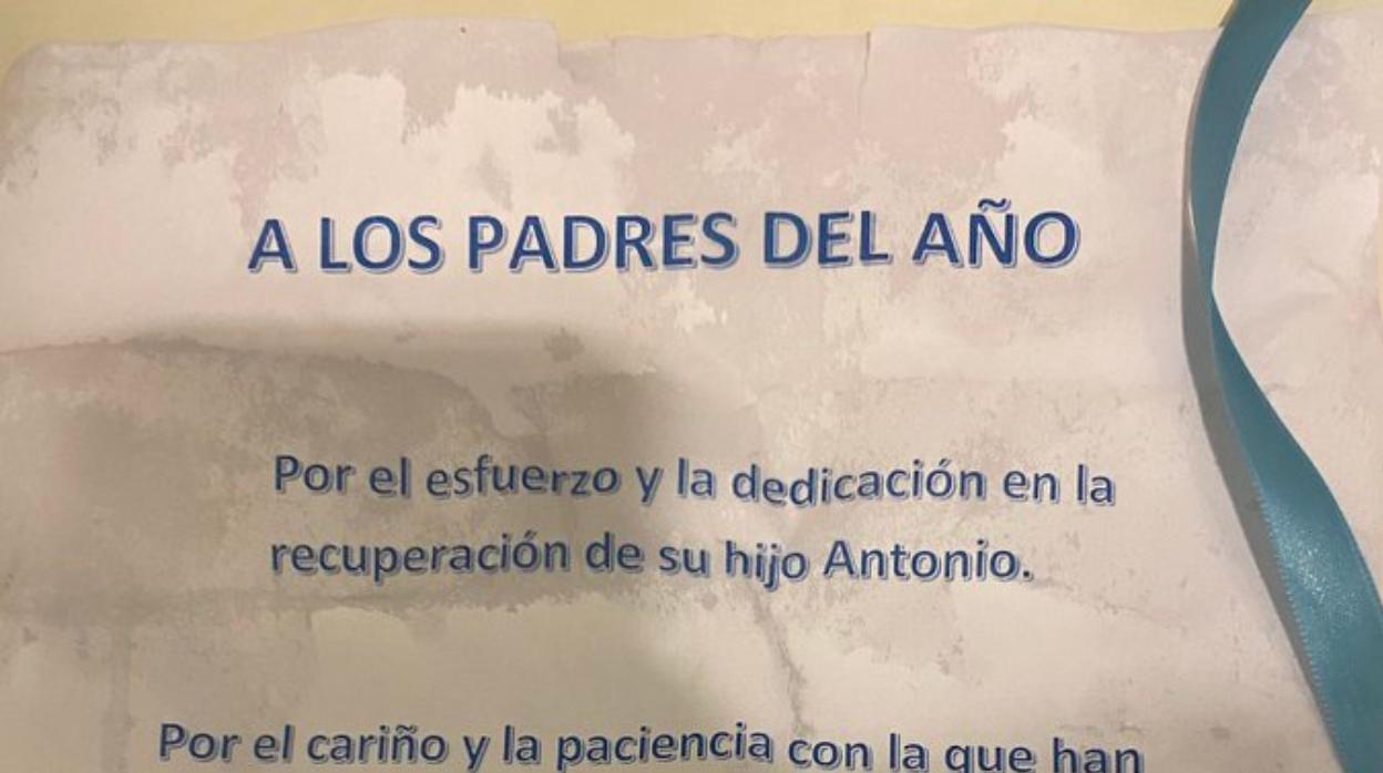 Twitter se vuelca en la búsqueda de unos padres que perdieron un regalo muy especial en Triana