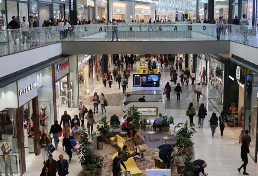 Horarios de apertura de los centros comerciales de Sevilla el día de la Cabalgata de Reyes Magos