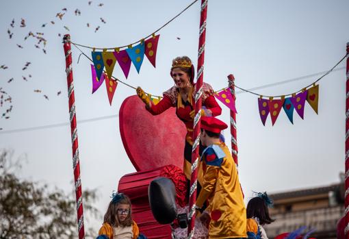 Todas las galerías de imágenes de las Cabalgatas de Reyes Magos de Sevilla de 2020