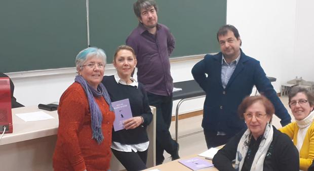 Personas con cáncer: «Escribir sobre el dolor y el miedo ayuda mucho más que un antidepresivo»