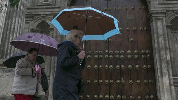 El tiempo en Sevilla: sigue el aviso amarillo este sábado por fuertes lluvias y tormentas