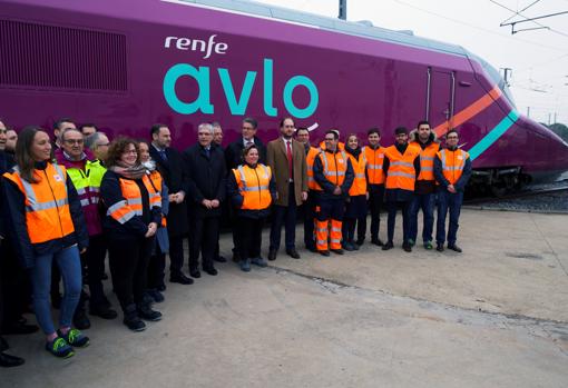 El AVE low cost de Renfe se inaugura con el recorrido Madrid-Zaragoza-Barcelona