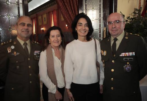 Enrique Villadeamigo, Ada Bernal, Carmen Ponce y Joaquín Gil