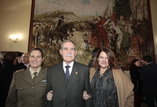 María Cristina Rodríguez de Austria, Gonzalo Rodríguez de Austria y Lucila Rodríguez de Austria