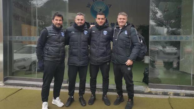 Los sevillanos que trabajan en Wuhan tienen previsto llegar a Madrid este viernes al mediodía