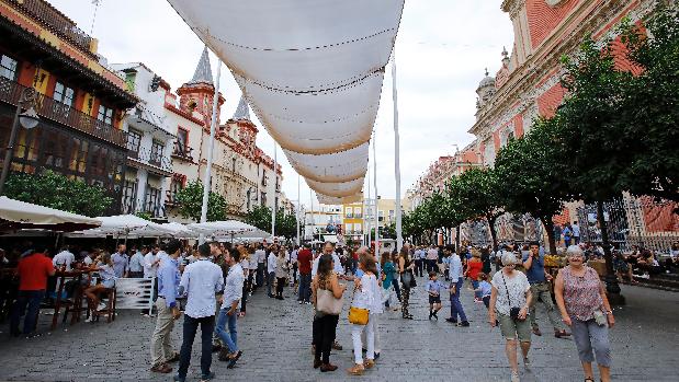 El Ayuntamiento pone en peligro la hostelería sevillana más tradicional