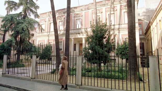 El CSIC se hace con una parcela para un jardín en la calle Alfonso XII de Sevilla