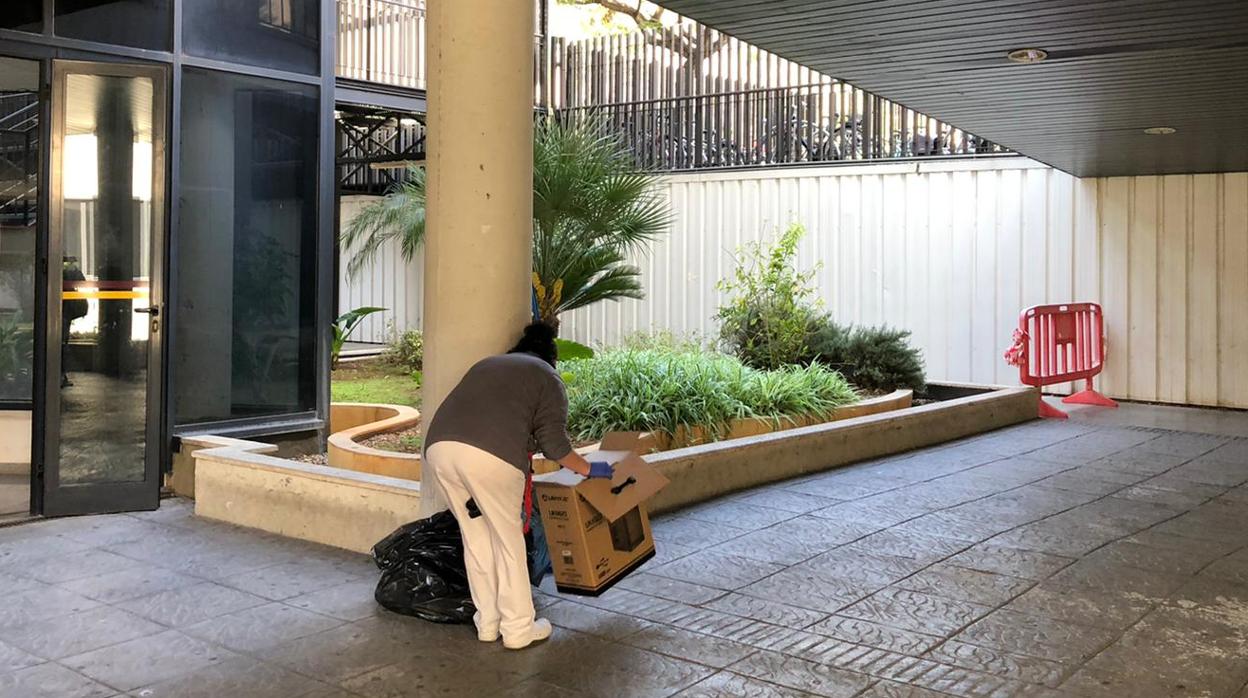 Limpieza en la facultad de Derecho