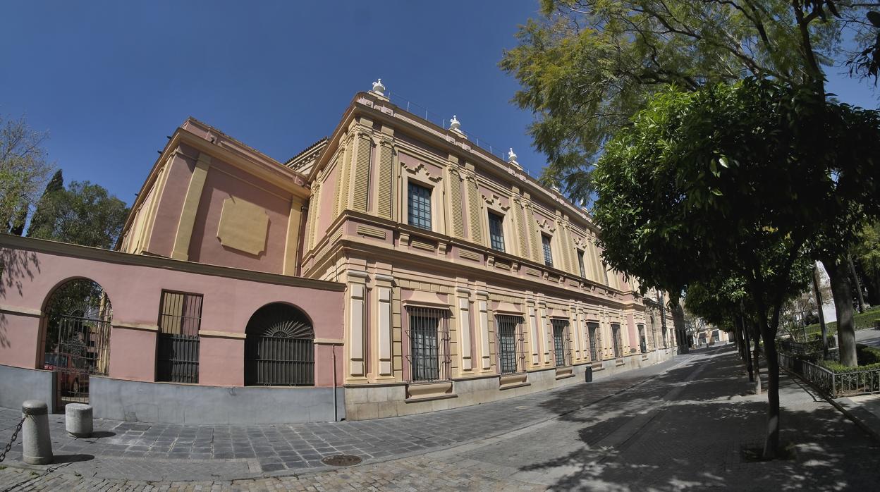 La Plaza del Museo vacía este miércoles y con la pinacoteca cerrada