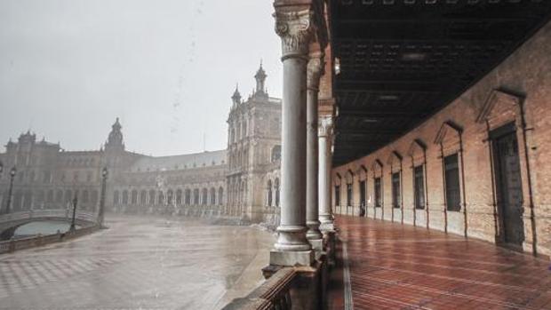 El tiempo en Sevilla: una semana pasada por agua y con subida de temperaturas en la recta final