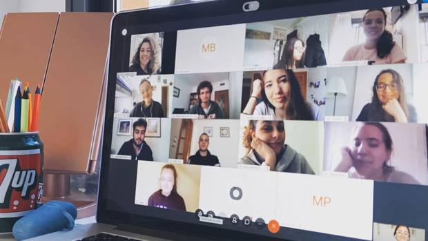 La Universidad Loyola comienza las pruebas de acceso de forma virtual por el coronavirus en Sevilla