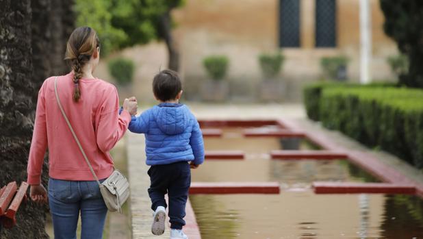 Los 35 grados se cuelan en la primera fase de la desescalada en Sevilla