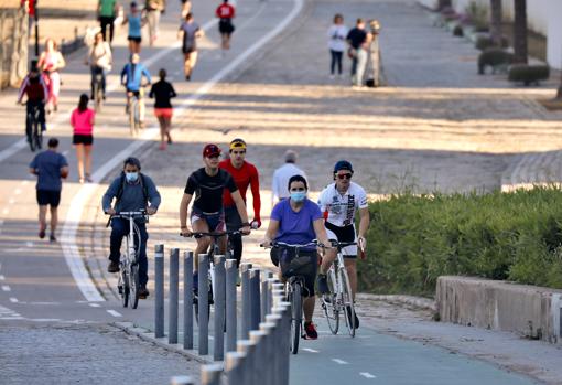 Primeros corredores en Sevilla este sábado