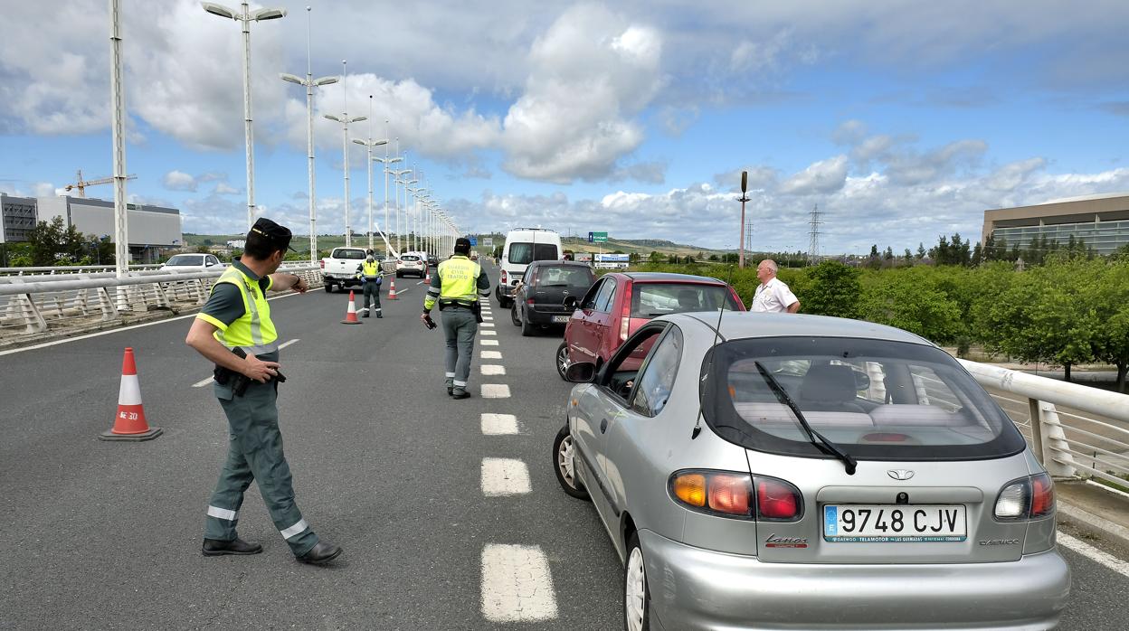 Control de la Guardia Civil en Sevilla