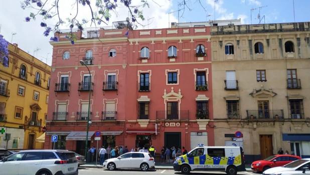 Llegan las primeras multas a bares de Sevilla por incumplir las medidas de la reapertura de la fase 1