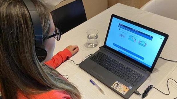 Profesores de la Universidad de Sevilla piden a los alumnos una declaración jurada de que no copiarán