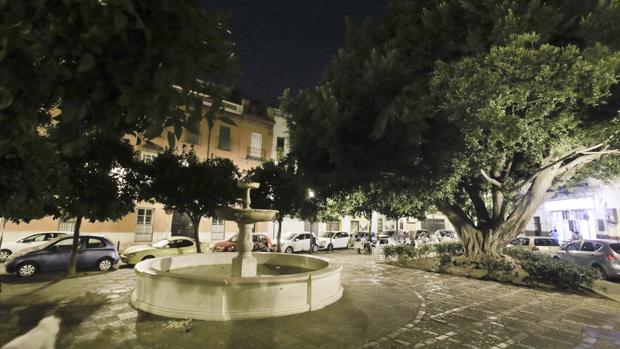 El Ayuntamiento de Sevilla invertirá medio millón de euros en reformar la plaza de San Leandro