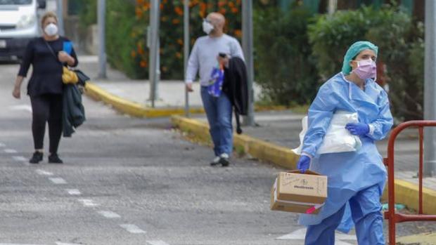 Sevilla da la espalda a los rebrotes y sumas tres días sin nuevos contagios de Covid-19