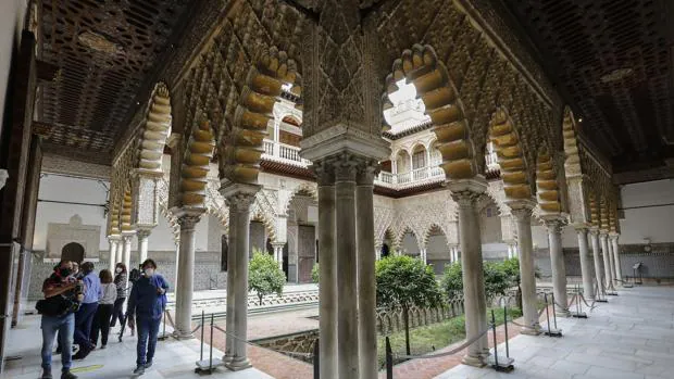 El Alcázar recibe unas 800 visitas al día desde que abrió tras cerrar por el coronavirus
