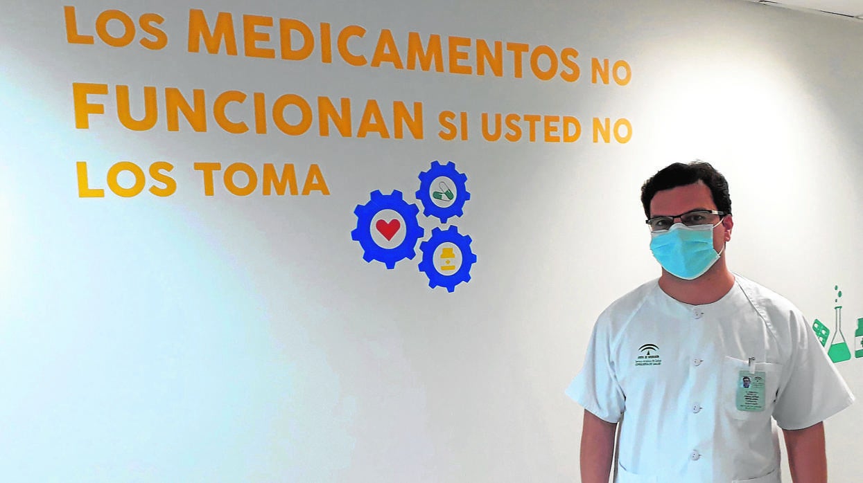 Ramón Morillo, farmacéutico del Hospital de Valme