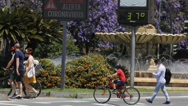 Tiempo en Sevilla: el calor da un respiro corto durante los primeros días de la semana