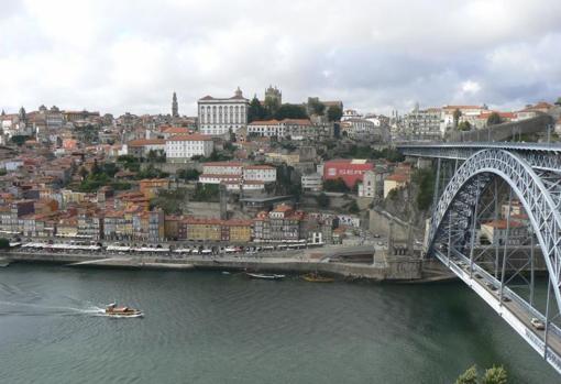 Vistas de la ciudad de Oporto