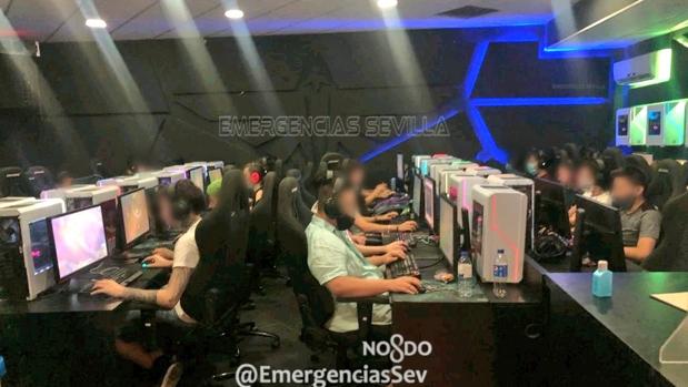 Primer fin de semana sin ocio nocturno: desalojado un centro de videojuegos en Nervión