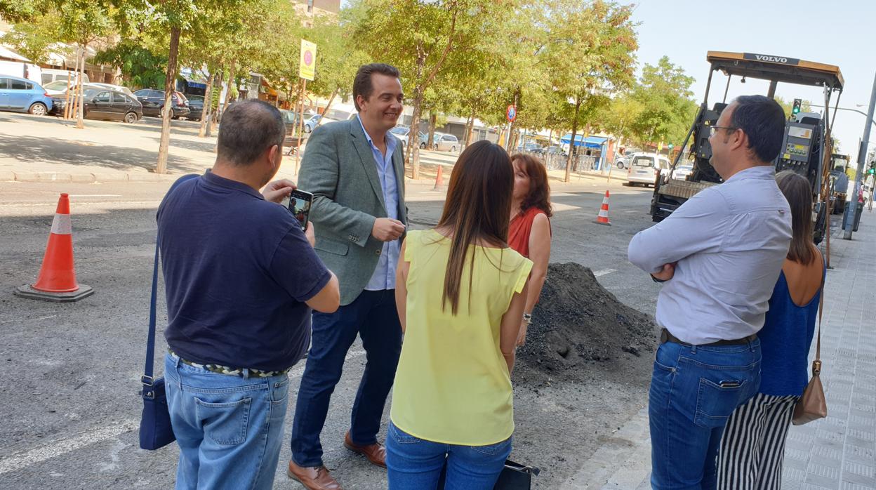 Juan Antonio Barrionuevo durante una reciente visita a las obras