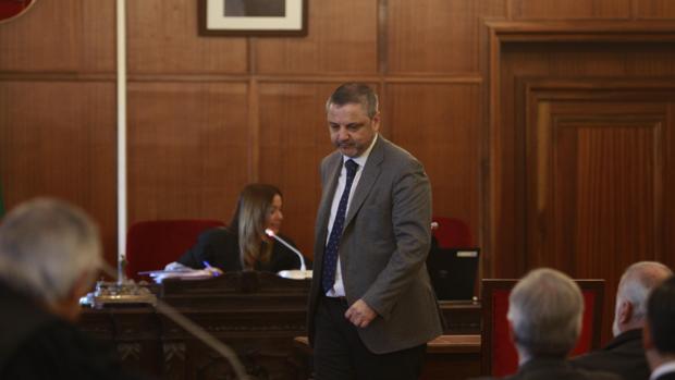 Fernando Mellet, ante su cuarto juicio por Mercasevilla