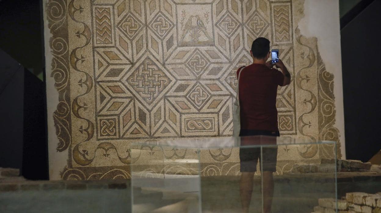 Uno de los mosaicos del Antiquarium de Sevilla