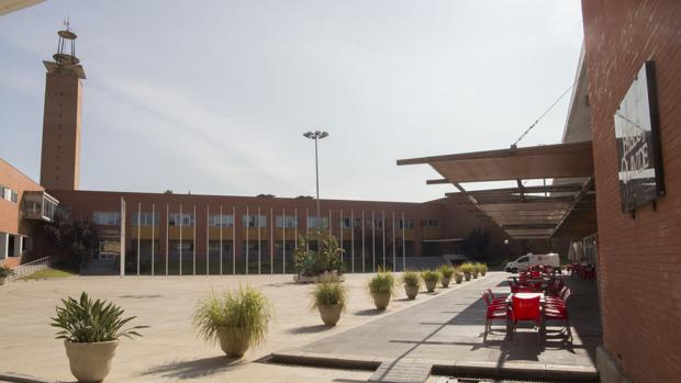 Los estudiantes de la UPO no volverán a clase presencial antes del 10 de enero