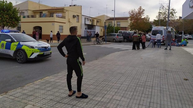 Fallece un joven de treinta años en un accidente de moto en Arahal