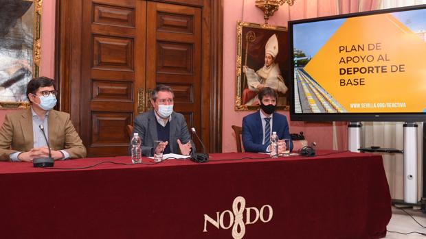 El Ayuntamiento de Sevilla lanza un plan de 6 millones para reactivar el deporte base tras la crisis del Covid