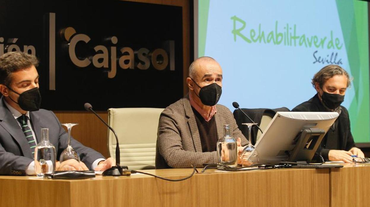 Muñoz, junto a Castro y Flores en las jornadas sobre sostenibilidad