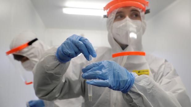 Cuarenta pueblos de Sevilla tienen menos de cinco casos activos en la última semana