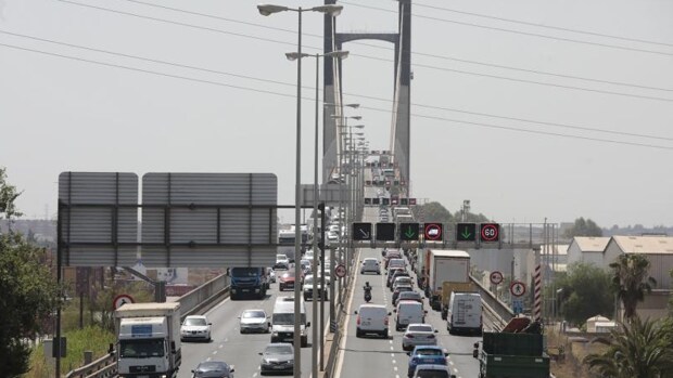 El Gobierno licita la vigilancia de la obra del puente Centenario por 4,2 millones de euros