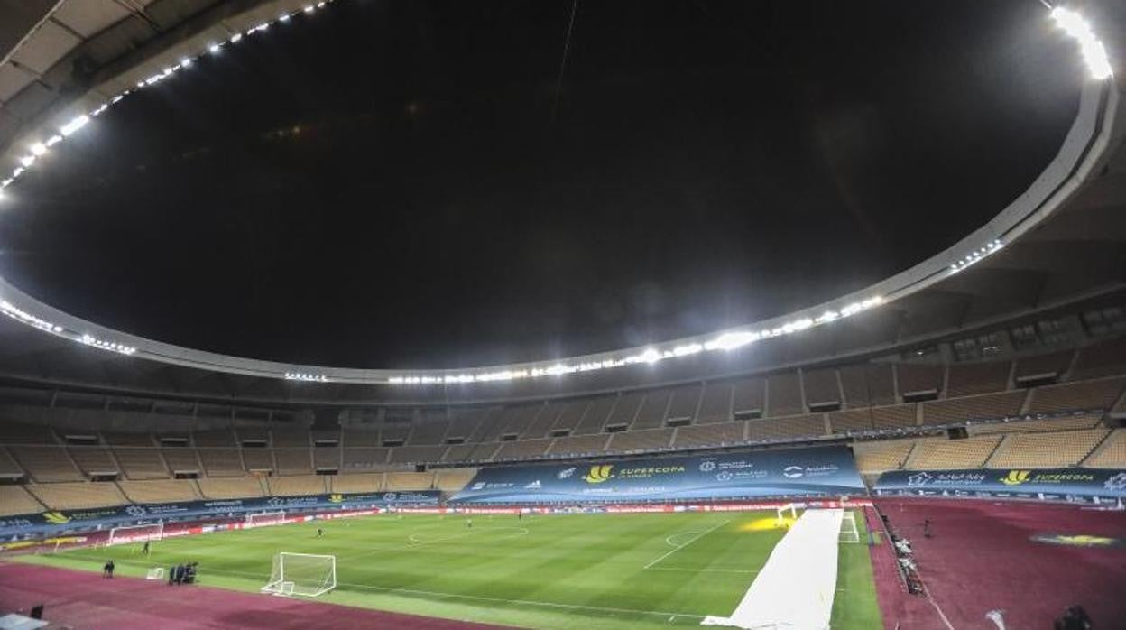 Imagen del estadio de la Cartuja, durante la celebración de la final de la Supercopa celebrada el pasado mes