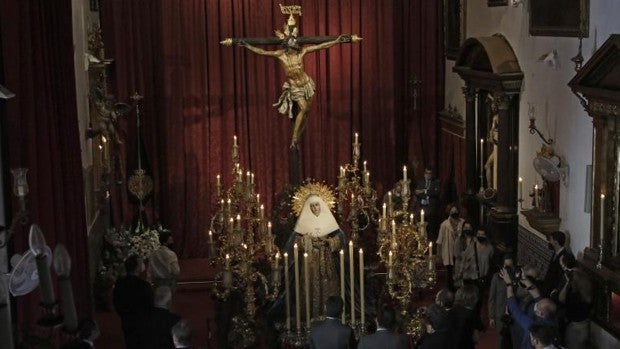 Teoría de la normalidad: un Lunes Santo de fin de mes